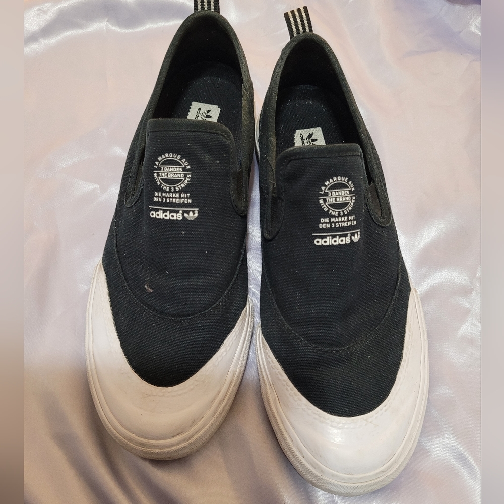 ADIDAS Skatebording MAN/WOMAN Slip On Shoes